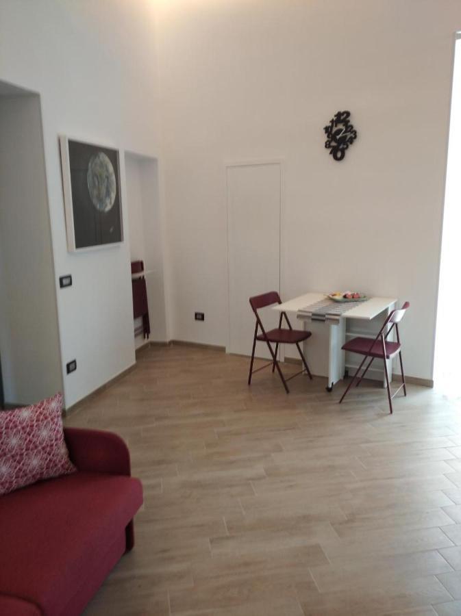 Neruda Chic House Vomero * Naples